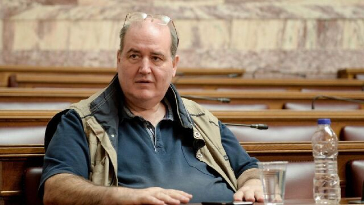 O Φίλης αποδίδει τις δηλώσεις Οικονόμου σε... εμφύλιο Κασσελάκη-Τσίπρα