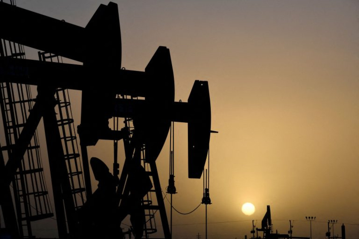 Ρωσία: Δεν θα προμηθεύσουμε πετρέλαιο σε όσους υποστηρίζουν το πλαφόν