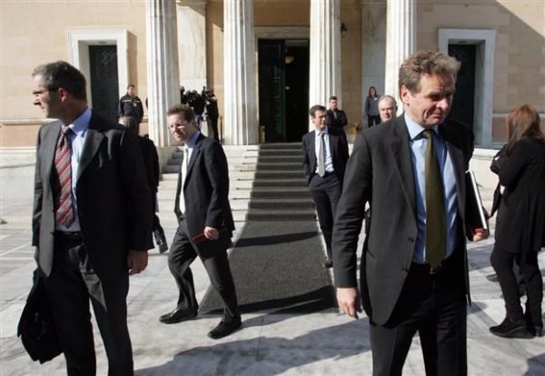 Πυρετός στην κυβέρνηση για την έλευση της τρόικας