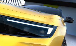 H Opel αποκαλύπτει το νέο Astra