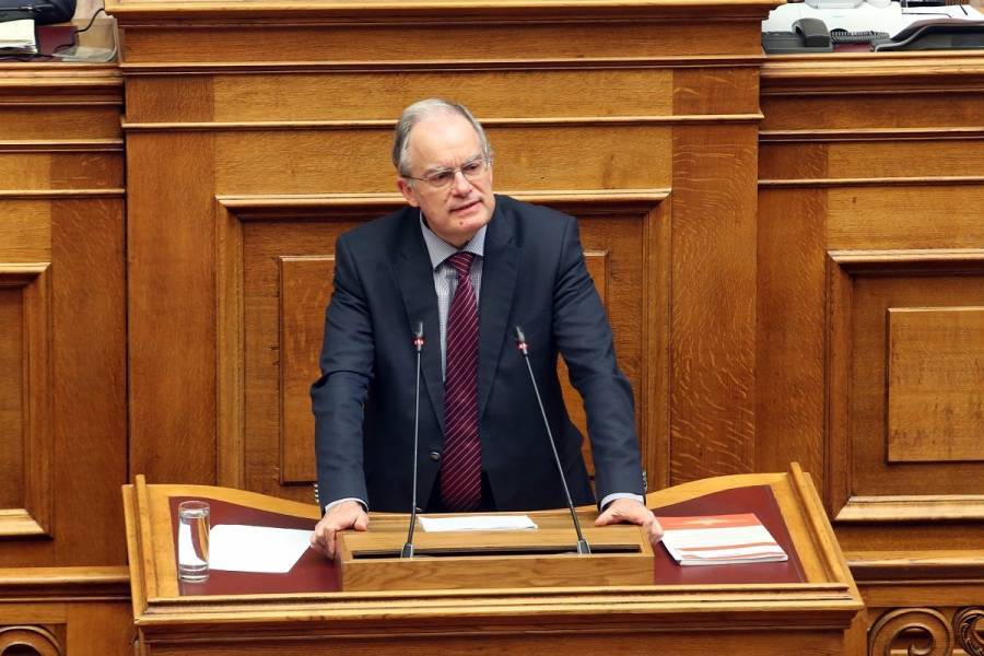 Ο Τσίπρας ψηφίζει Παυλόπουλο, ο Παυλόπουλος ψηφίζει Τσίπρα;
