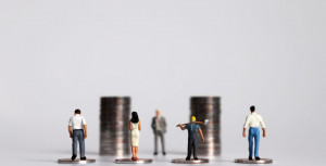 ΕΕ: Νέοι νομοθετικοί κανόνες για αξιοπρεπείς κατώτατους μισθούς-ενίσχυση συλλογικών διαπραγματεύσεων