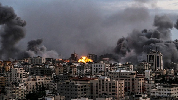 Πλησιάζουν τους 21.000 οι νεκροί στη Γάζα-Σταμάτησαν οι τηλεπικοινωνίες