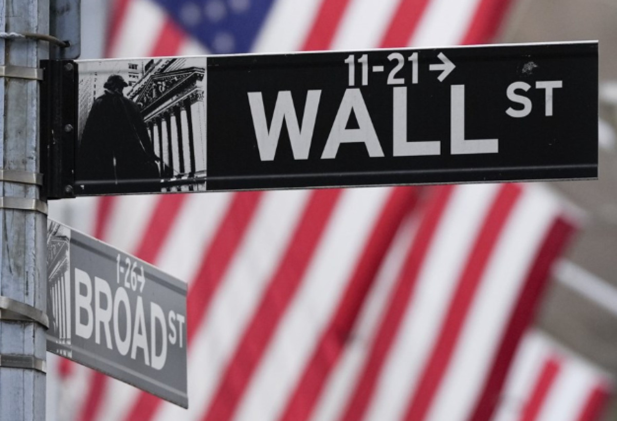 Τεχνολογικό «ξεπούλημα» στη Wall Street