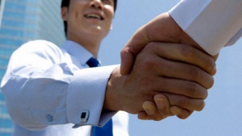 Η Κίνα δανείζει 1 δισ. δολάρια σε λευκορωσικές τράπεζες