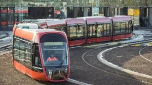 Υπεγράφη σύμβαση για 25 νέα Τραμ στην Αθήνα