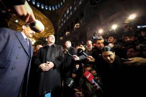 Τσίπρας:Κανείς δεν μπορεί να παραχαράξει την ιστορία της Αγιάς Σοφιάς