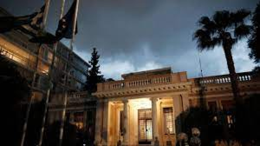 Οι μετά-Πάτση δημοσκοπήσεις και οι κινήσεις του Πρωθυπουργού