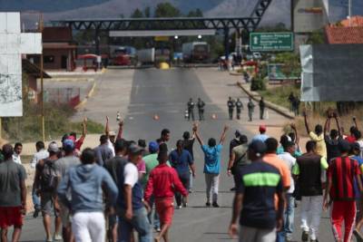 Σκηνικό πολέμου στα σύνορα Βενεζουέλας και Βραζιλίας - 4 νεκροί