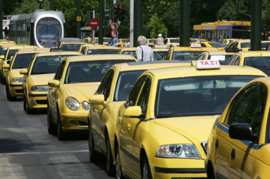 Αποζημίωση ειδικού σκοπού: Ανοίγει ξανά η πλατφόρμα για οδηγούς ταξί