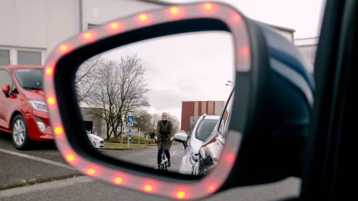 Το σύστημα της Ford που προστατεύει τους δικυκλιστές