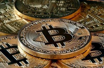 Bitcoin: «Σπάει» το ένα ρεκόρ μετά το άλλο-Ετήσια κέρδη 295%