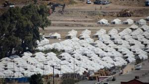 Λέσβος: Στη νέα δομή εισήλθαν 1.200 πρόσφυγες-35 επιβεβαιωμένα κρούσματα