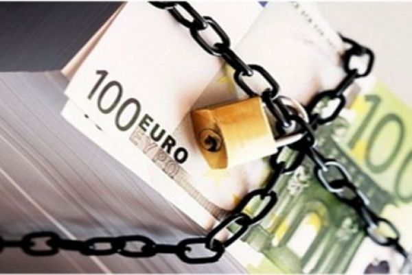 Πότε το Δημόσιο θα δεσμεύει καταθέσεις και το χρηματικό περιεχόμενο θυρίδων επιχειρήσεων και φυσικών προσώπων