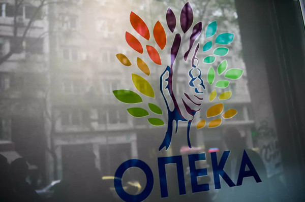 Πληρωμές 332,367 εκατ. ευρώ για τα επιδόματα του Μαΐου