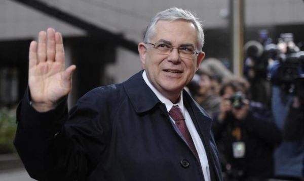 Παπαδήμος: «Οι Έλληνες πρέπει να επιλέξουν το δρόμο των μεταρρυθμίσεων»