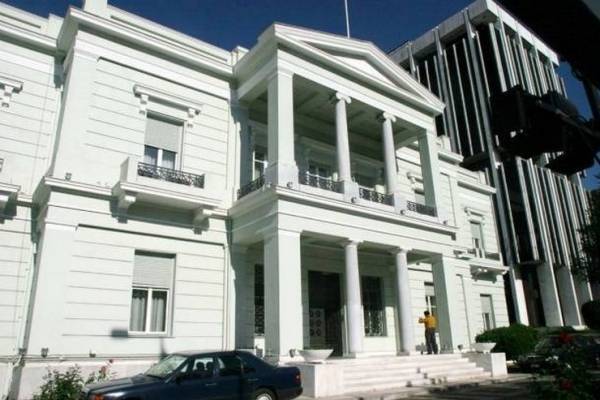 ΥΠΕΞ: Η εγκύκλιος για την εφαρμογή της Συμφωνίας των Πρεσπών