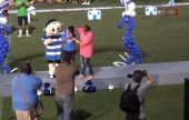 Ράγισαν καρδιές με τον μικρό Λουτσιάνο (video)