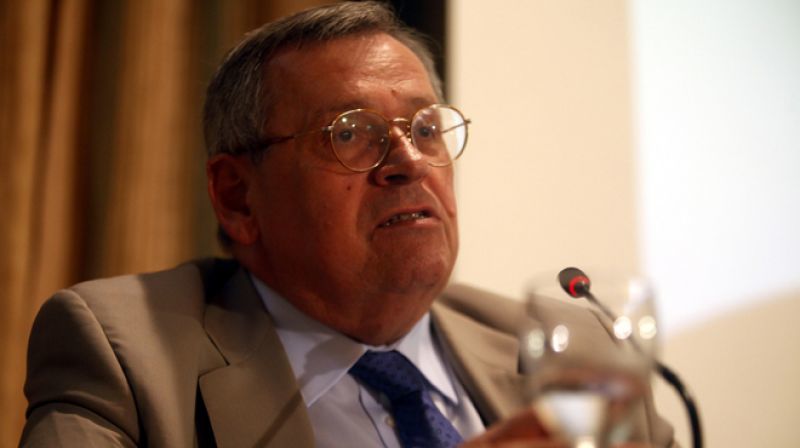 Στέφανος Μάνος: Πέντε προτάσεις για να βγούμε από την κρίση