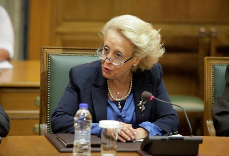 Έρευνα της Β.Θάνου για την απαλλαγή Βγενόπουλου