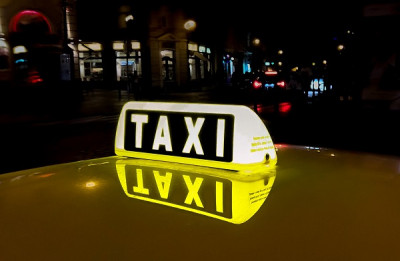 Ταξί- Αποζημίωση ειδικού σκοπού: Νέες πληρωμές €850.400 σε 4.252 δικαιούχους