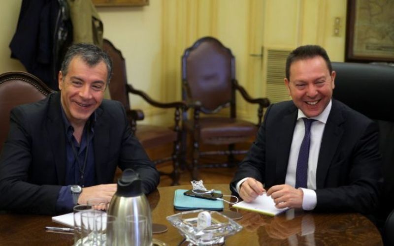 Γεύμα με τον Σ.Θεοδωράκη είχε ο Γ.Στουρνάρας- Τι συζητήθηκε