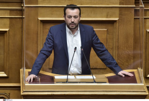 Παππάς-ΤΡΑΙΝΟΣΕ: Βουλή και λαός να μάθουν πώς εξαφανίστηκαν €600 εκατ.