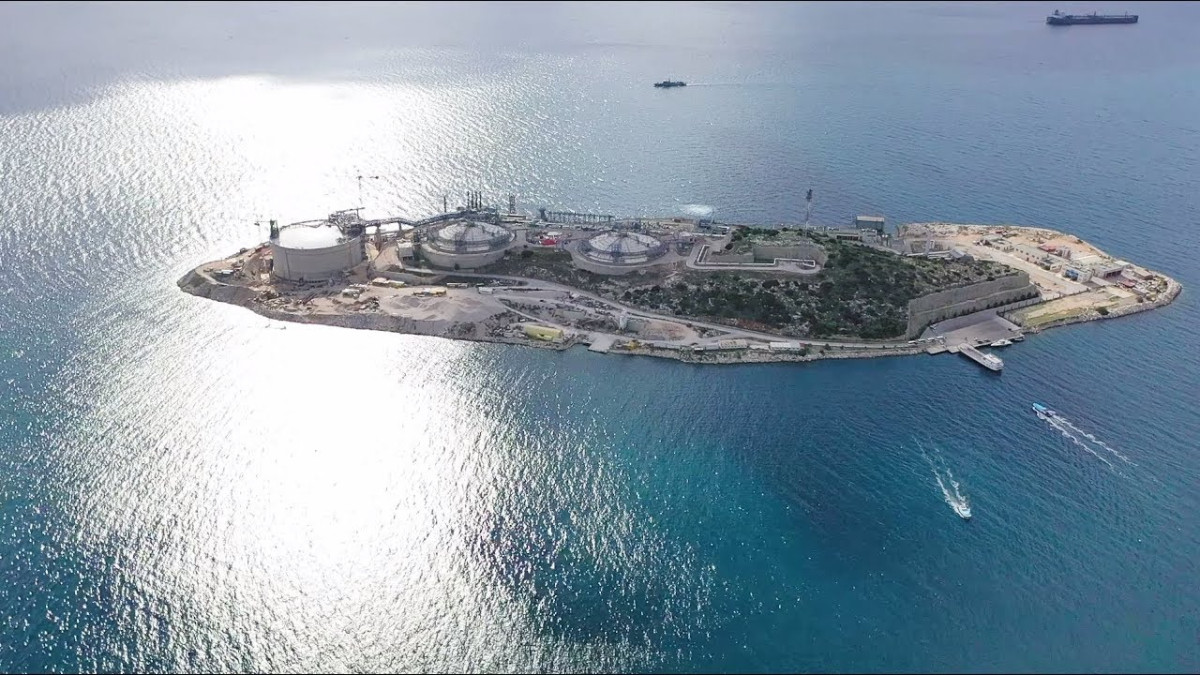 To CNBC στη Ρεβυθούσα: Ο αφανής ήρωας της ενεργειακής κρίσης