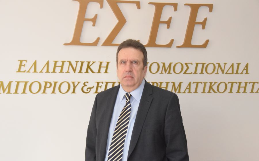 ΕΣΕΕ: 10.000 ευρώ στον Ερυθρό Σταυρό στη μνήμη του Κ. Μίχαλου