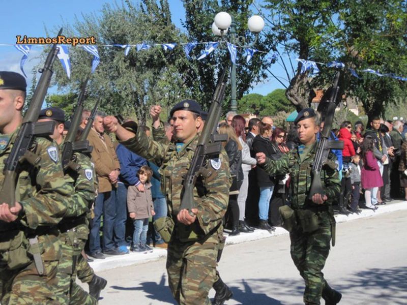 28η Οκτωβρίου-Λήμνος: Η στρατιωτικός που μας «έκοψε» την ανάσα (pics)