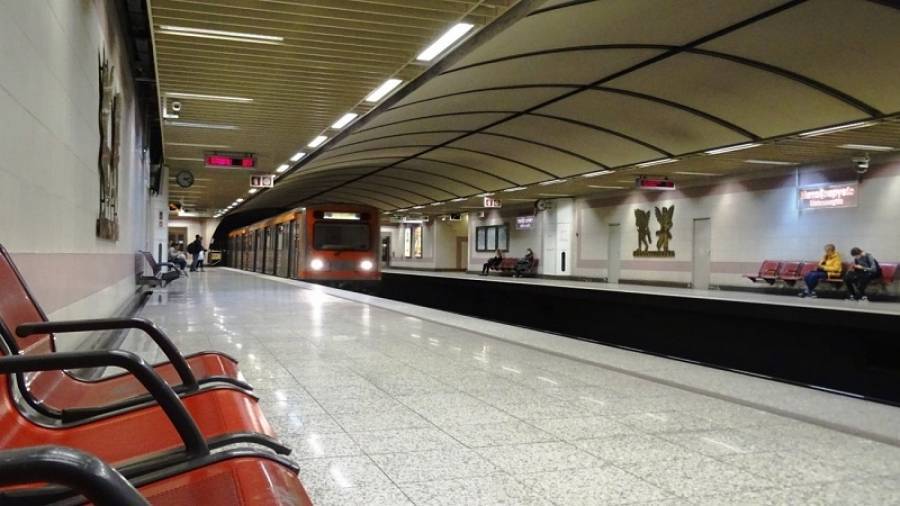 «Φρένο» σε μετρό, ηλεκτρικό και τραμ την Παρασκευή