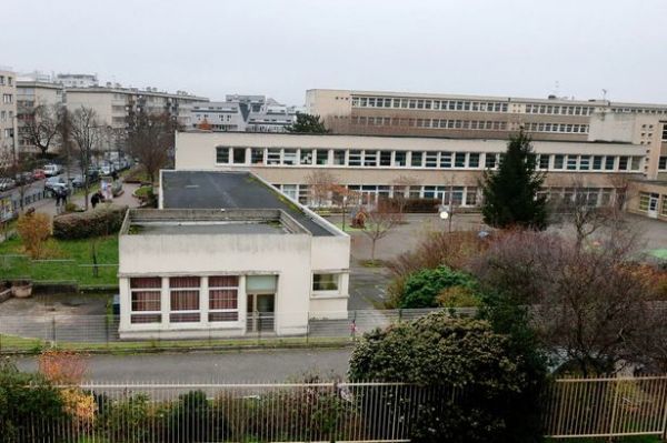 Γαλλία: Δάσκαλος επινόησε περιστατικό με τζιχαντιστή!