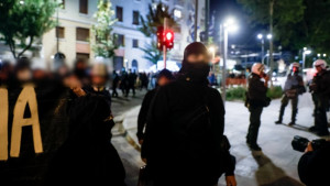 Τραυματισμός 16χρονης: Νέος κύκλος επεισοδίων στα Εξάρχεια