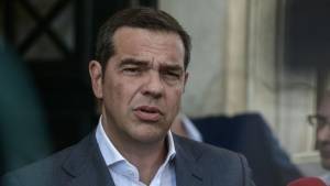 Τσίπρας: Η κυβέρνηση παίζει «κορώνα γράμματα» την υγεία του λαού