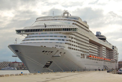 «Περιπέτεια» για το κρουαζιερόπλοιο MSC Splendida στο λιμάνι του Κατάκολου