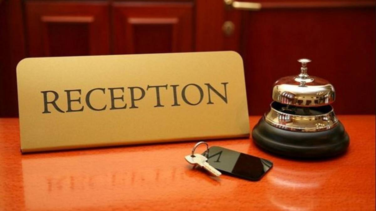 Κλείνουν τα ξενοδοχεία της χώρας μέχρι τέλος Απριλίου