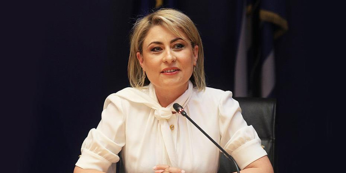Αλεξοπούλου: Μέσα στον Μάιο τα ηλεκτρικά λεωφορεία σε Αθήνα-Θεσσαλονίκη