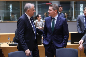 Θεοδωρικάκος: Η συγκέντρωση επιχειρήσεων πρέπει να οδηγεί σε φθηνότερες τιμές και σε καλύτερη ποιότητα των προϊόντων