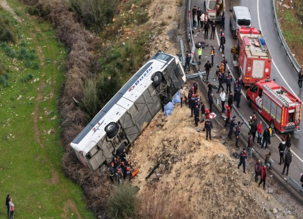 Σοβαρό τροχαίο δυστύχημα στην Αττάλεια- Οκτώ νεκροί και 26 τραυματίες
