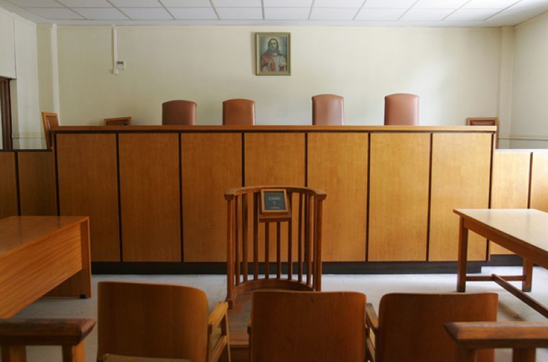 Σήμερα δικάζεται ο 23χρονος για την κακοποίηση της 16χρονης στην Πάρο