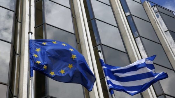 Η "ικανοποιημένη" ΕΚΤ δε σχεδιάζει πρόωρο τερματισμό του QE