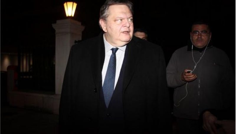 Βενιζέλος: "Δεν τίθεται ζήτημα πρόωρων εκλογών..."