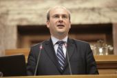 Χατζηδάκης: Στα εθνικά θέματα έχουμε δύο κυβερνήσεις-Τι είπαν Μητσοτάκης -Γιλντιρίμ