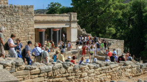 Πώς λειτουργούν οι αρχαιολογικοί χώροι την Παρασκευή (14/6) λόγω ζέστης