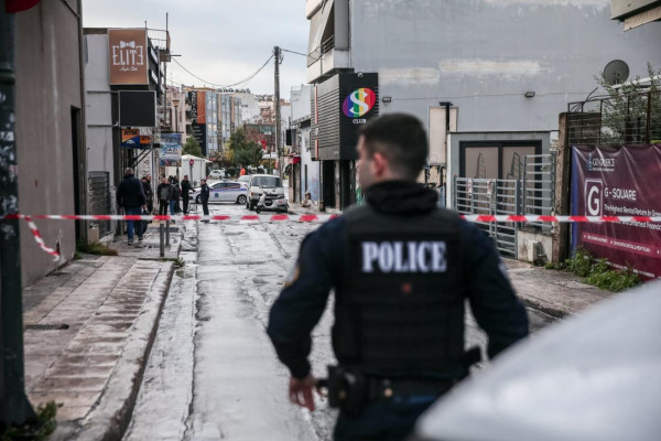 Πυροβολισμοί στο Γκάζι: Καταζητούμενος κακοποιός ο δράστης- Ταυτοποιήθηκε το τζιπ