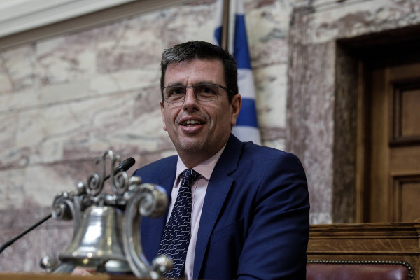 Επισκέψεις Καιρίδη στις Δομές Χίου και Λέσβου