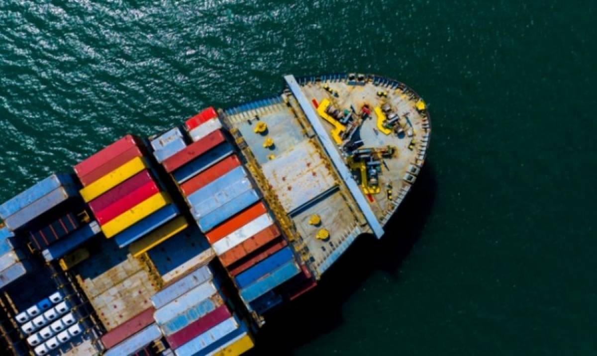 Ναυτιλιακές μετοχές: Κέρδη για τους εφοπλιστές με στόλο containerships (πίνακας)