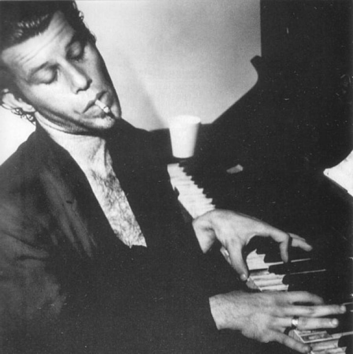 O ιδιαίτερος Tom Waits