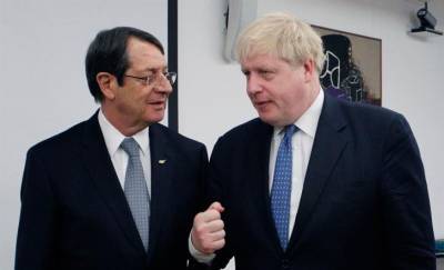 Επαφές Αναστασιάδη - Τζόνσον για Brexit και Κυπριακό