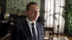 Στουρνάρας: Αντίθετος στη διατήρηση του πρωτογενούς πλεονάσματος στο 3,5%
